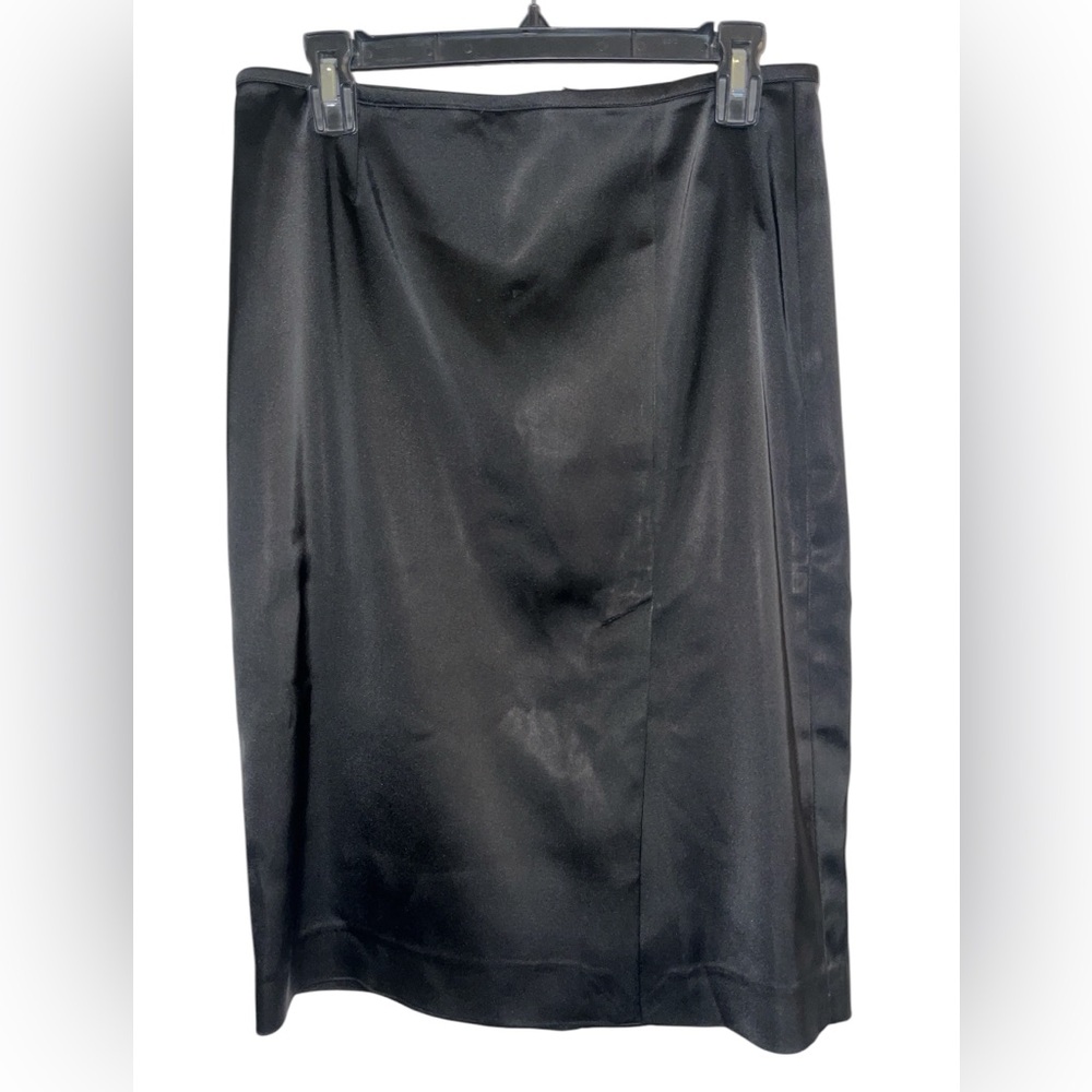 White House Black Market NWT Pencil Skirt With Front Slit- Black Size 8